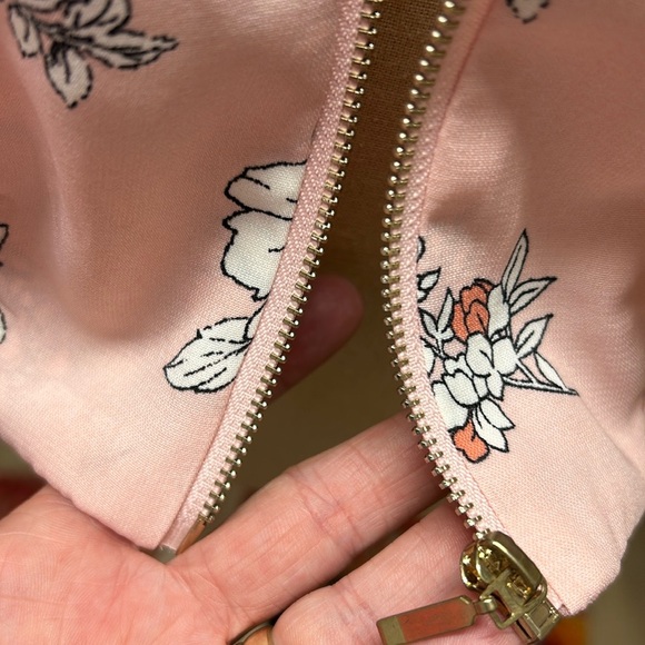 Lightweight Bomber style jacket size M/L - Picture 5 of 15